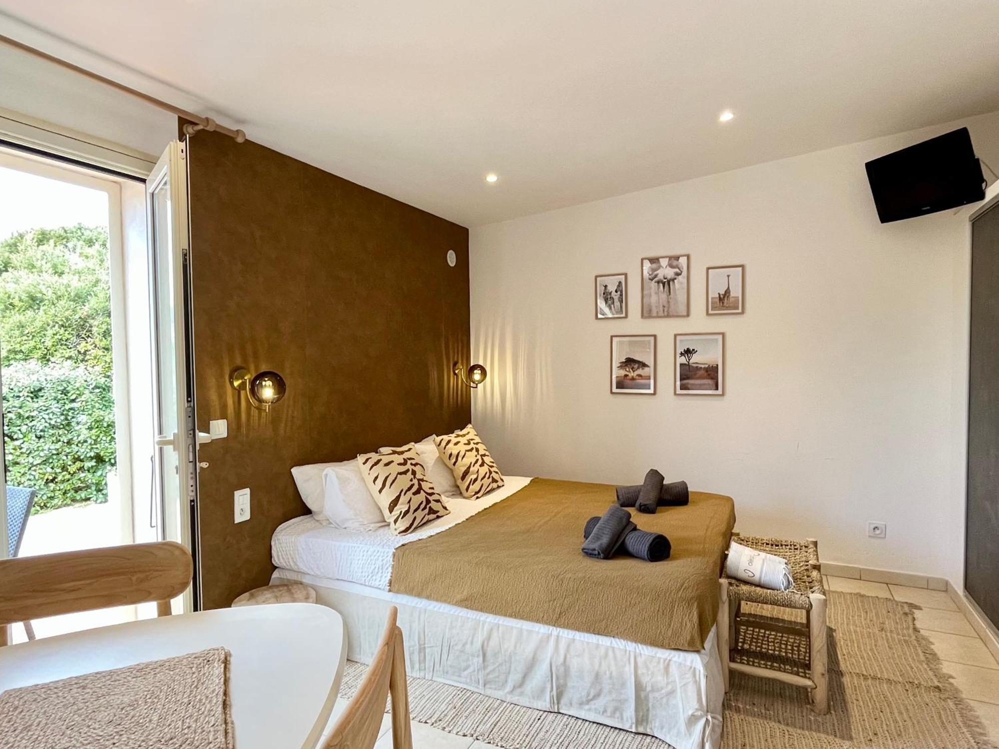 Aparthotel Domaine De Licetto Bonifacio  Habitación foto