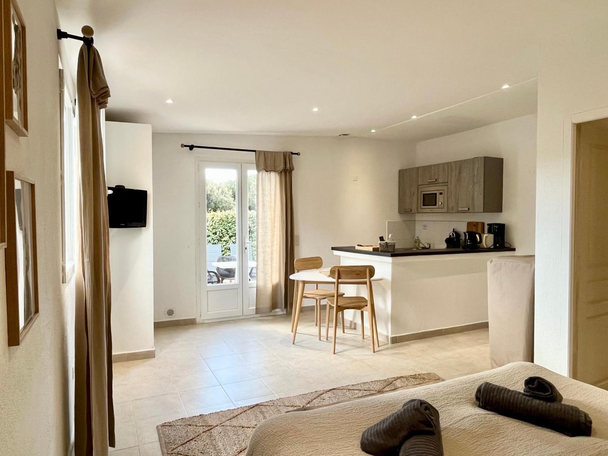 Aparthotel Domaine De Licetto Bonifacio  Habitación foto